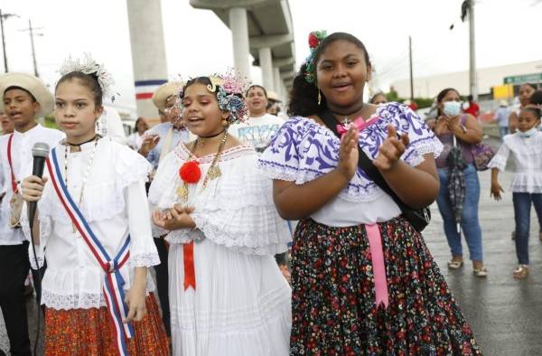 Así celebran el 4 de noviembre en la 24 de Diciembre