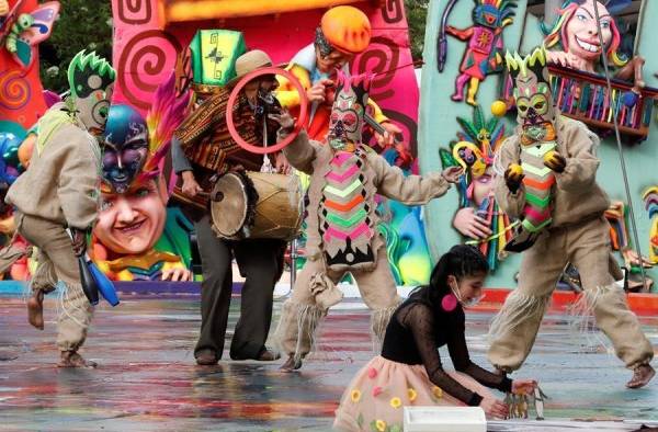 Carnaval de Negros y Blancos colombiano mantiene su esencia en la virtualidad