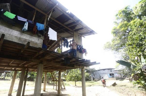 Migrantes persiguen sus sueños en medio de la mortífera pandemia de la covid-19