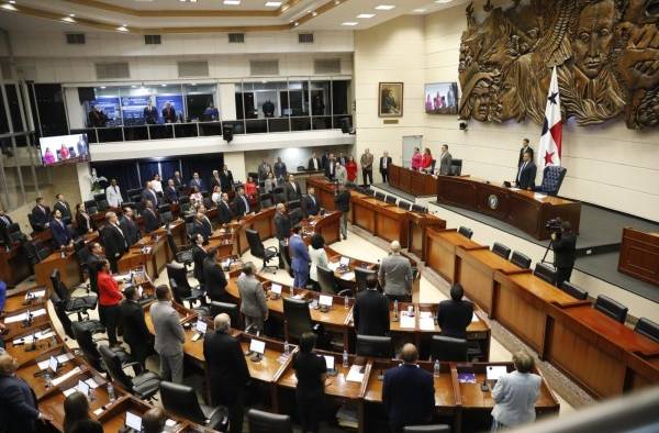 Asamblea aprueba en tercer debate proyecto de ley que decreta moratoria minera.