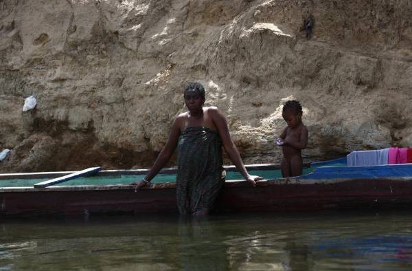 Migrantes persiguen sus sueños en medio de la mortífera pandemia de la covid-19