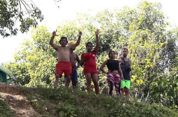 Migrantes persiguen sus sueños en medio de la mortífera pandemia de la covid-19