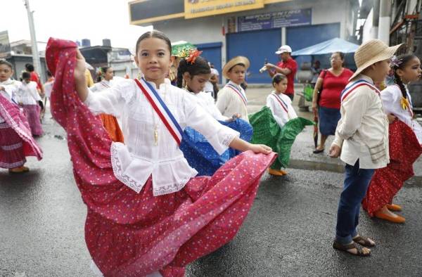 Así celebran el 4 de noviembre en la 24 de Diciembre