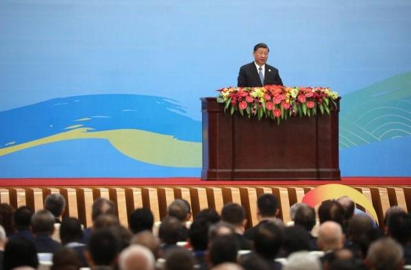 El presidente chino, Xi Jinping, habla durante la ceremonia de apertura del Tercer Foro de la Franja y la Ruta para la Cooperación Internacional, en el Gran Palacio del Pueblo en Beijing, China.