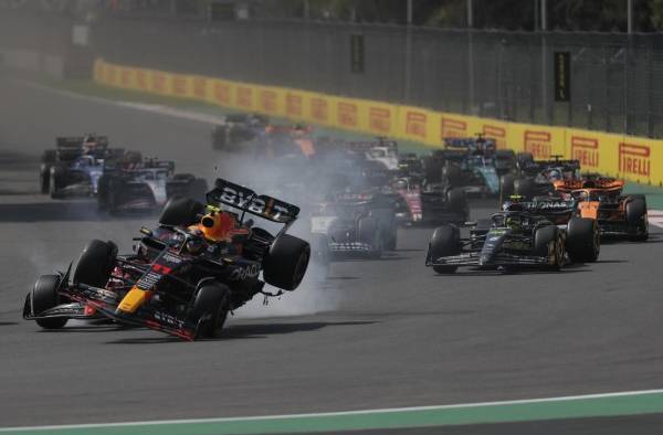 Instantes del accidente de Sergio 'Checo' Pérez en el GP de México.