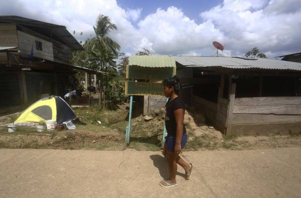 Migrantes persiguen sus sueños en medio de la mortífera pandemia de la covid-19