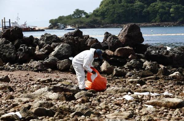 Contaminación en Taboga por derrame de combustible