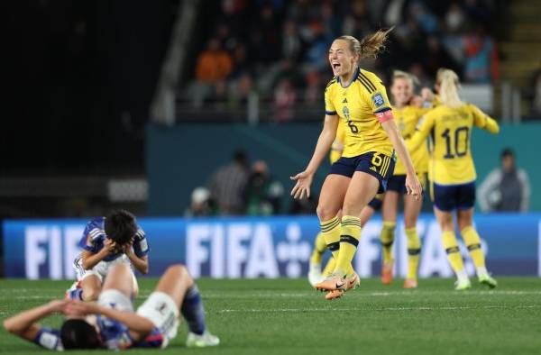 Suecia venció a Japón con un marcador de 2-1.