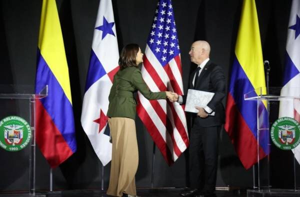 En la lectura de la declaración participaron la ministra de Relaciones Exteriores, Janaina Tewane, y Mayorkas.