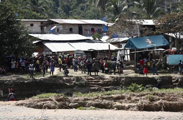 Migrantes persiguen sus sueños en medio de la mortífera pandemia de la covid-19