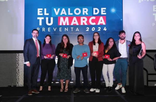 El evento culminó con una tómbola, en al que seis ganadores de la audiencia obtuvieron certificados de regalo.