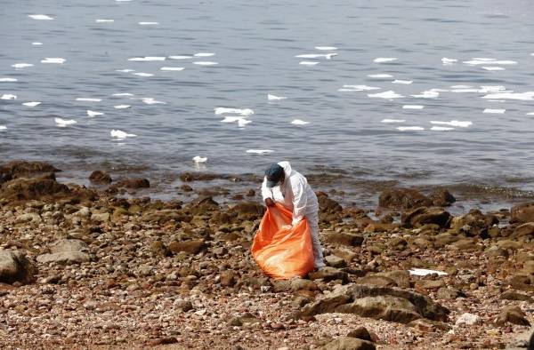 Contaminación en Taboga por derrame de combustible