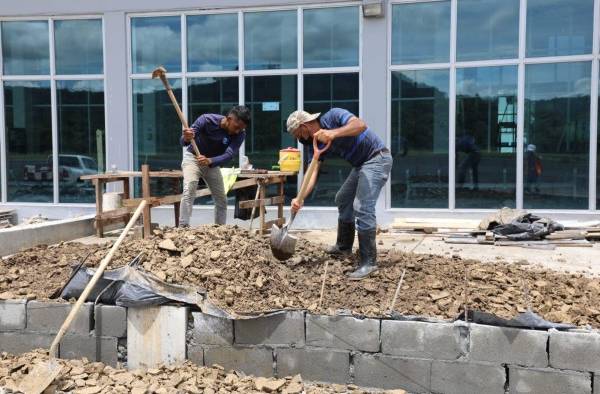 Amplían y remodelan el aeropuerto Panamá Pacifico para recibir un mayor volumen de pasajeros.