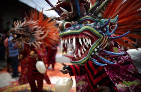 Panamá perdona a los diablos durante su tradicional Corpus Christi