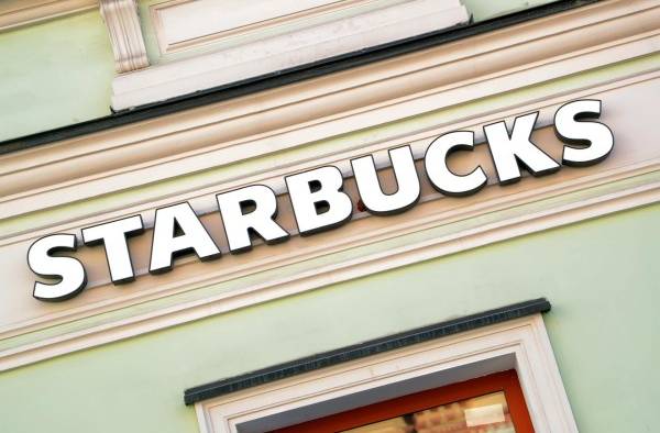 Una local de Starbucks, en una fotografía de archivo.