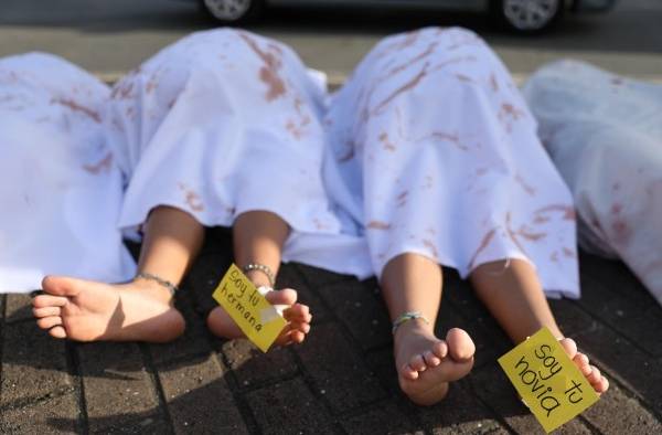 Manifestaci&oacute;n contra la violencia a la mujer