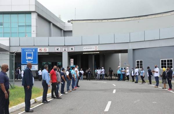 Trabajadores del Aeropuerto Internacional de Tocumen rechazan suspensión de contrato que informó la empresa.