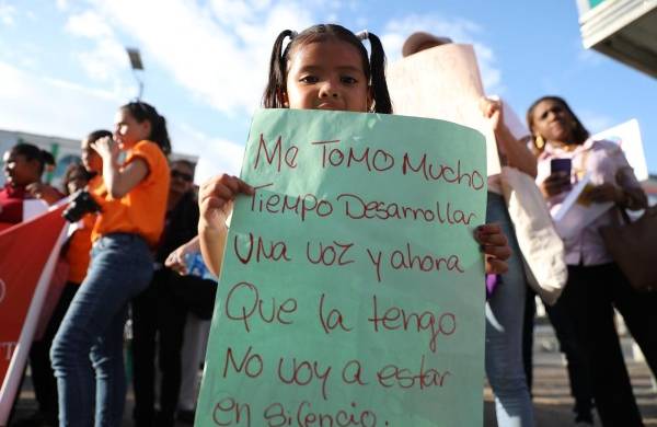 Manifestaci&oacute;n contra la violencia a la mujer