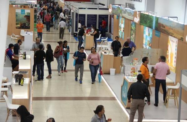 Visitantes en las recientes exposiciones realizados en el Panamá Convention Center.