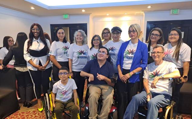 Pacientes durante el lanzamiento de la campaña “Equidad en salud: La fuerza que nos une, el derecho que todos merecemos”.