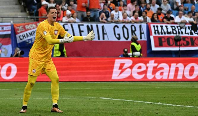 Wojciech Szczesny es el nuevo portero del FC Barcelona