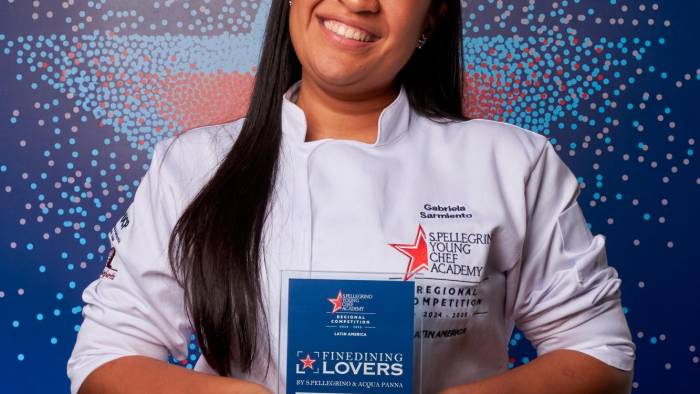 Gabriela Sarmiento trajo dos premios a casa, uno de ellos es el Fine Dining Lovers. Food for Thought Award.