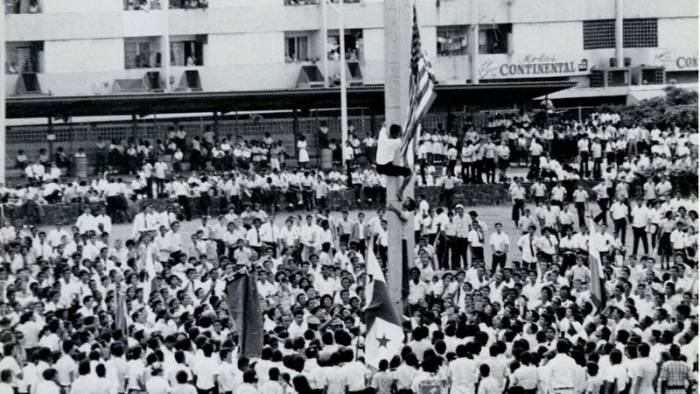 Para lograr la reversión los movimientos sociales y la lucha generacional fue un factor crucial.