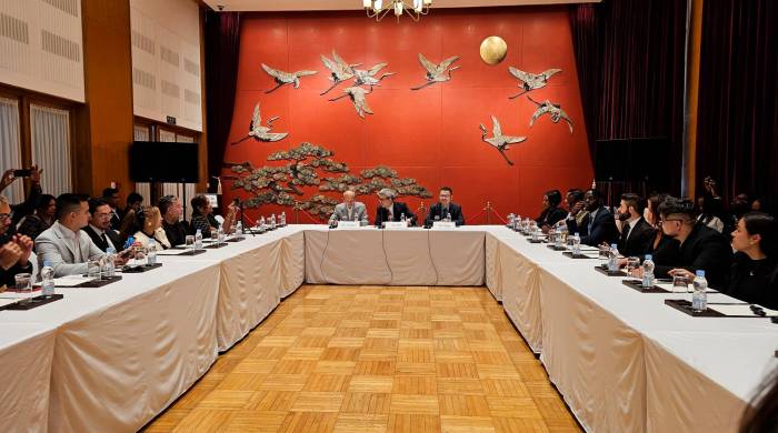 El director general del Departamento de América Latina y el Caribe, del Ministerio de Relaciones Exteriores de China, Cai Wei, durante el panel de discusión, en Beijing.