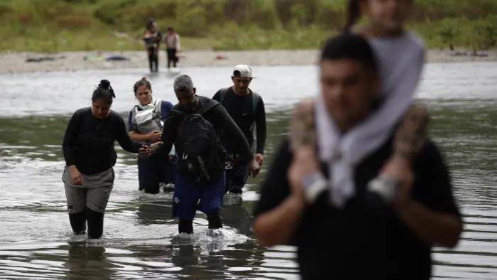 Se espera que el paso de migrantes en la frontera con Colombia siga disminuyendo.