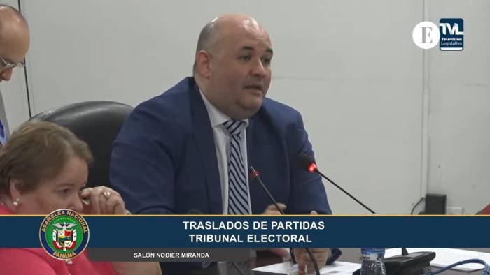 Comisión de Credenciales analiza traslado de partidas a dos ministerio y el Tribunal Electoral