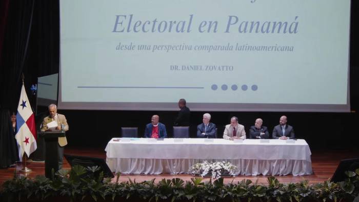 Arellano dijo que la labor del Tribunal Electoral es continuar en la defensa de la propuesta en los debates legislativo.