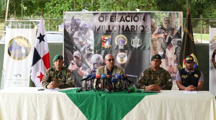 Las autoridades policiales y judiciales explicaron en conferencia de prensa la operación “Millonario”.