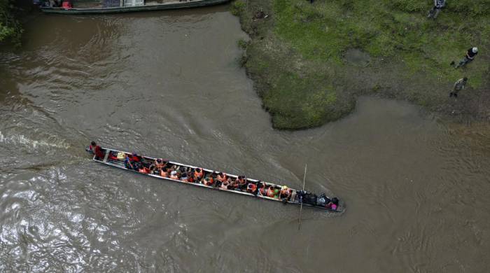 ‘Hemos bajado en cuanto al flujo [total de migrantes por el Darién], pero aparecieron ciudadanos de Nepal y de China en mayor número’, dijo Mulino.