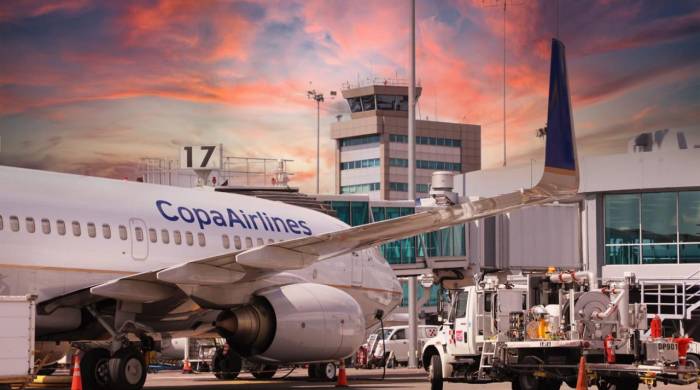 La capacidad del sistema aeroportuario de Tocumen, S.A. le permite servir a 90 destinos, en 37 países de América y Europa, a través de 16 líneas aéreas comerciales.