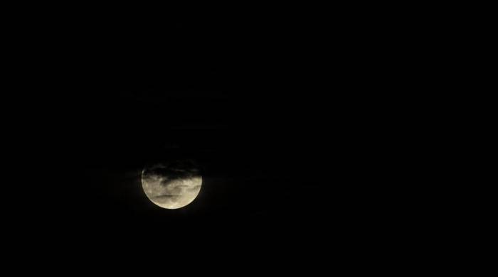 Una superluna ocurre cuando la luna está dentro del 90% de su aproximación más cercana a la Tierra.