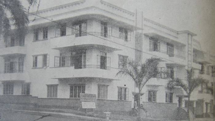 Edificio Balboa, en estilo streamline-art decó, recién construido, 1942.