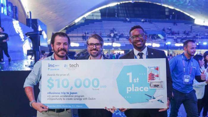 En noviembre pasado, el Ing. Valdelamar ganó el primer lugar en la competencia internacional Airtech Challenge.