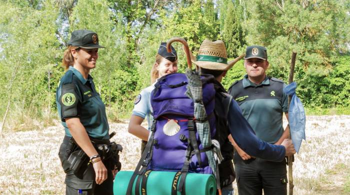 Un total de 66 policías extranjeros patrullan este año los 4.000 kilómetros de las diferentes rutas que discurren por España del Camino de Santiago.