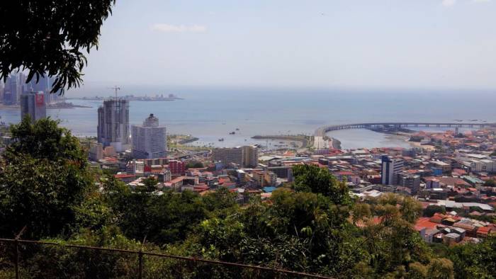 Panorámica de la ciudad desde el cerro Ancón