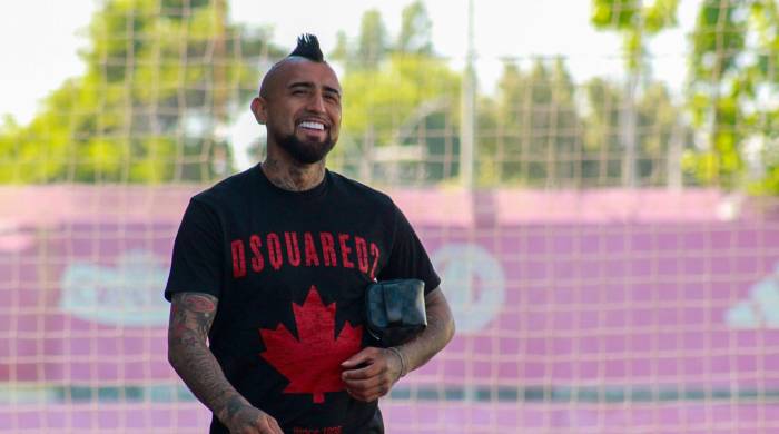 Fotografía cedida por la Federación de Fútbol de Chile (FFCh) de Arturo Vidal.