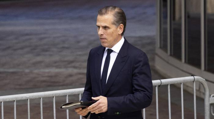 El jurado, compuesto por 12 miembros, comenzó a deliberar después de que los fiscales y el equipo de defensa de Hunter Biden presentaran sus alegatos.