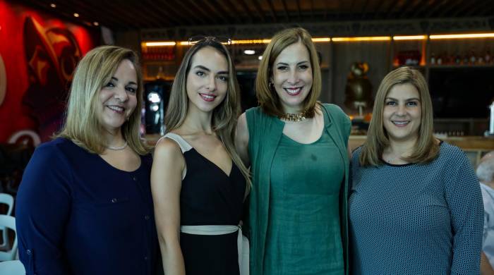 María Fernanda Moya, Valentina Villamil, Marisol Guizado y Karla Mola.