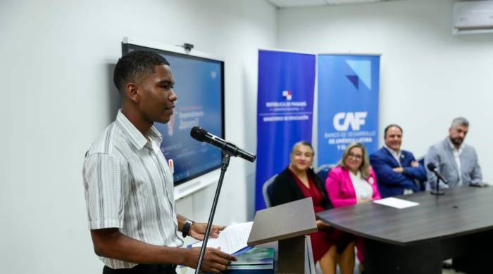 El segundo Concurso Nacional de Emprendimiento Juvenil 2024 se lanzó en conferencia de prensa.