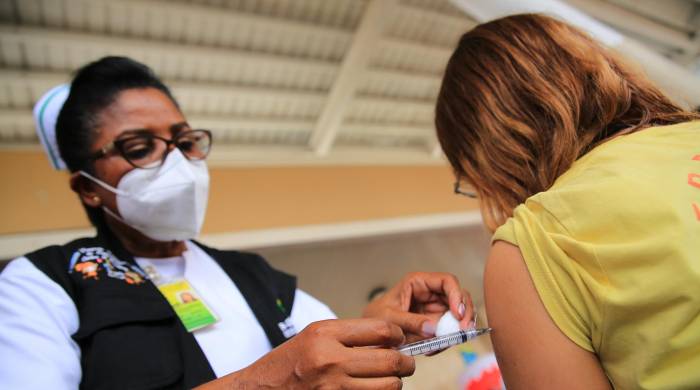 El Minsa ha lanzado una campaña de vacunación masiva contra la Influenza.
