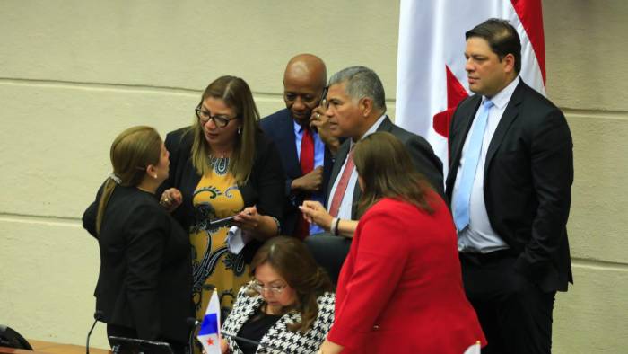 En este debate los diputados incluso votaron por eliminar artículos.