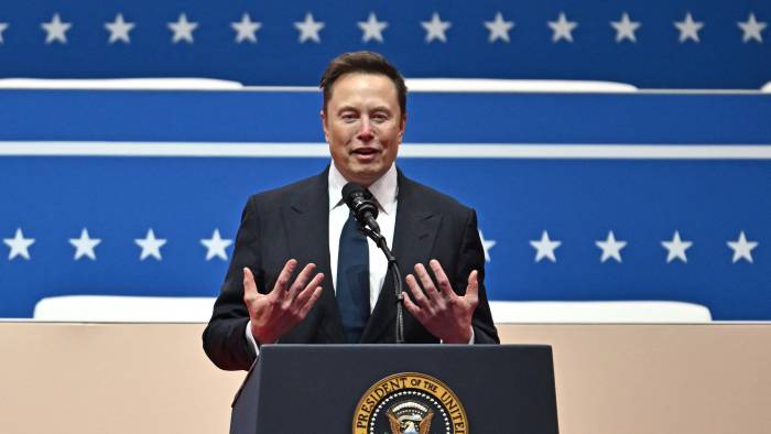 Musk, dueño de importantes empresas y el hombre más rico del mundo, impulsa y lidera como hombre de confianza de Trump los esfuerzos del nuevo gobierno.