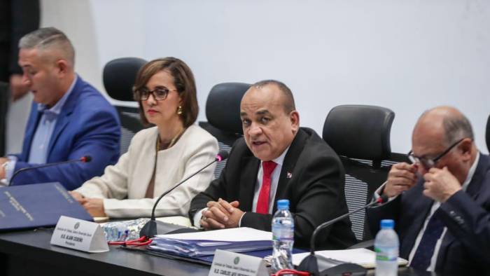 La Comisión de Trabajo, Salud y Desarrollo Social de la Asamblea Nacional retoma el primer debate del proyecto de ley 163.