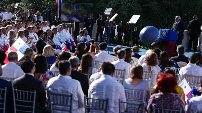 Panamá conmemora 25 años de la reversión del Canal a manos panameñas.