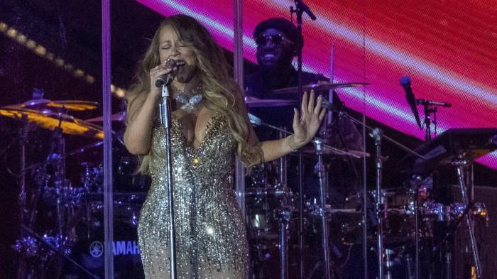 Fotografía de archivo en donde se ve a la cantante estadounidense Mariah Carey durante una presentación en el Global Citizen Festival en Nueva York.