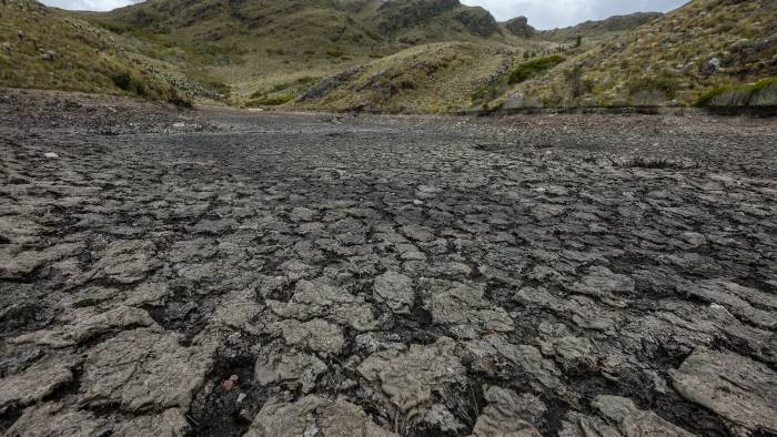 El patrón climático de El Niño ocurre típicamente cada dos a siete años y suele durar de nueve a doce meses.